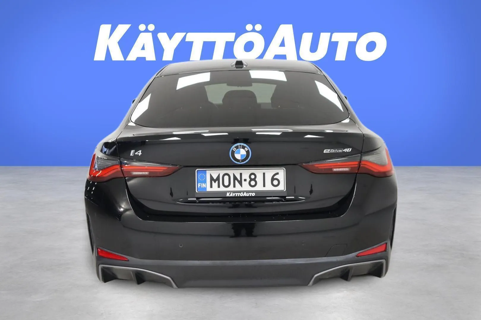 BMW i4 MON-816 carousel image
