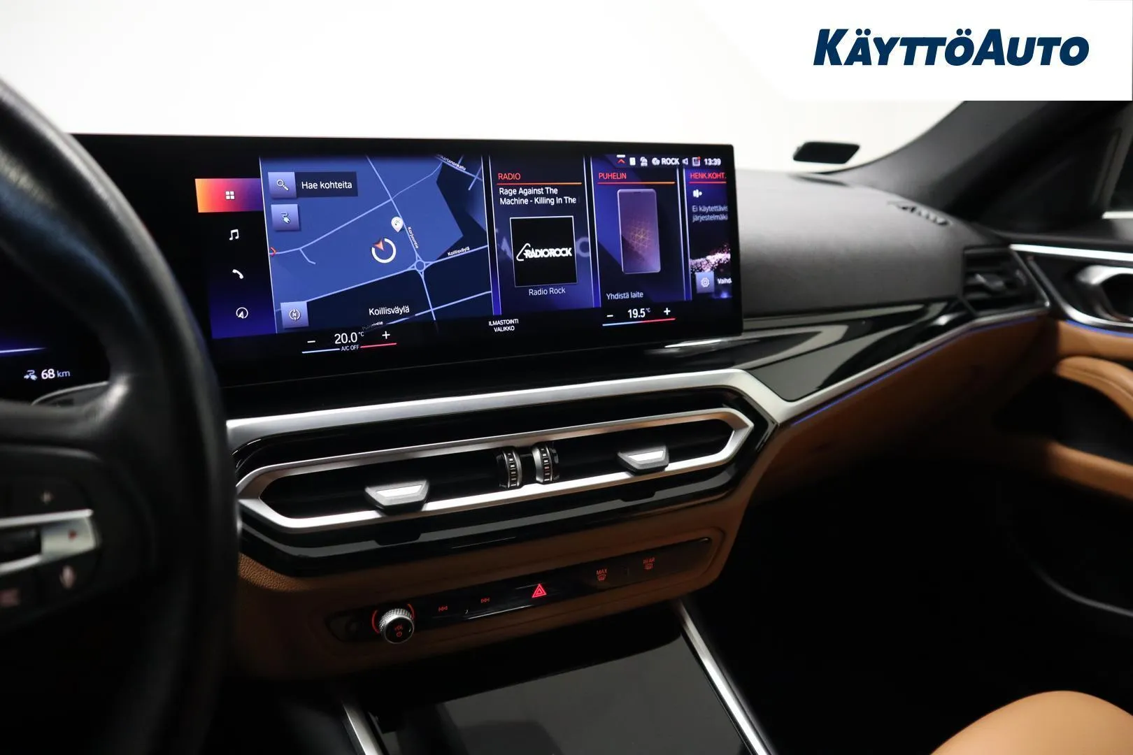 BMW i4 MON-816 carousel image