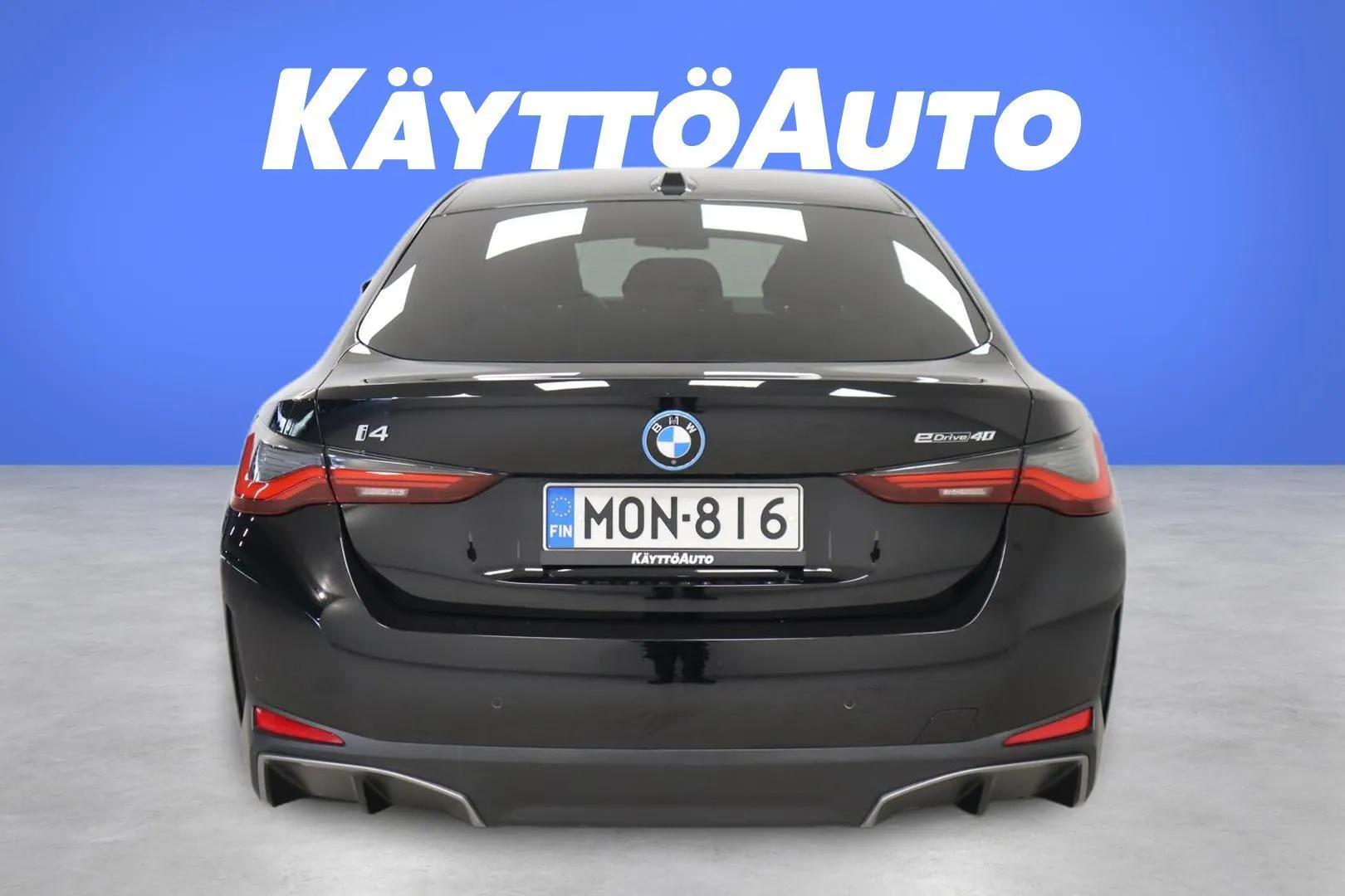 BMW i4 MON-816 carousel image