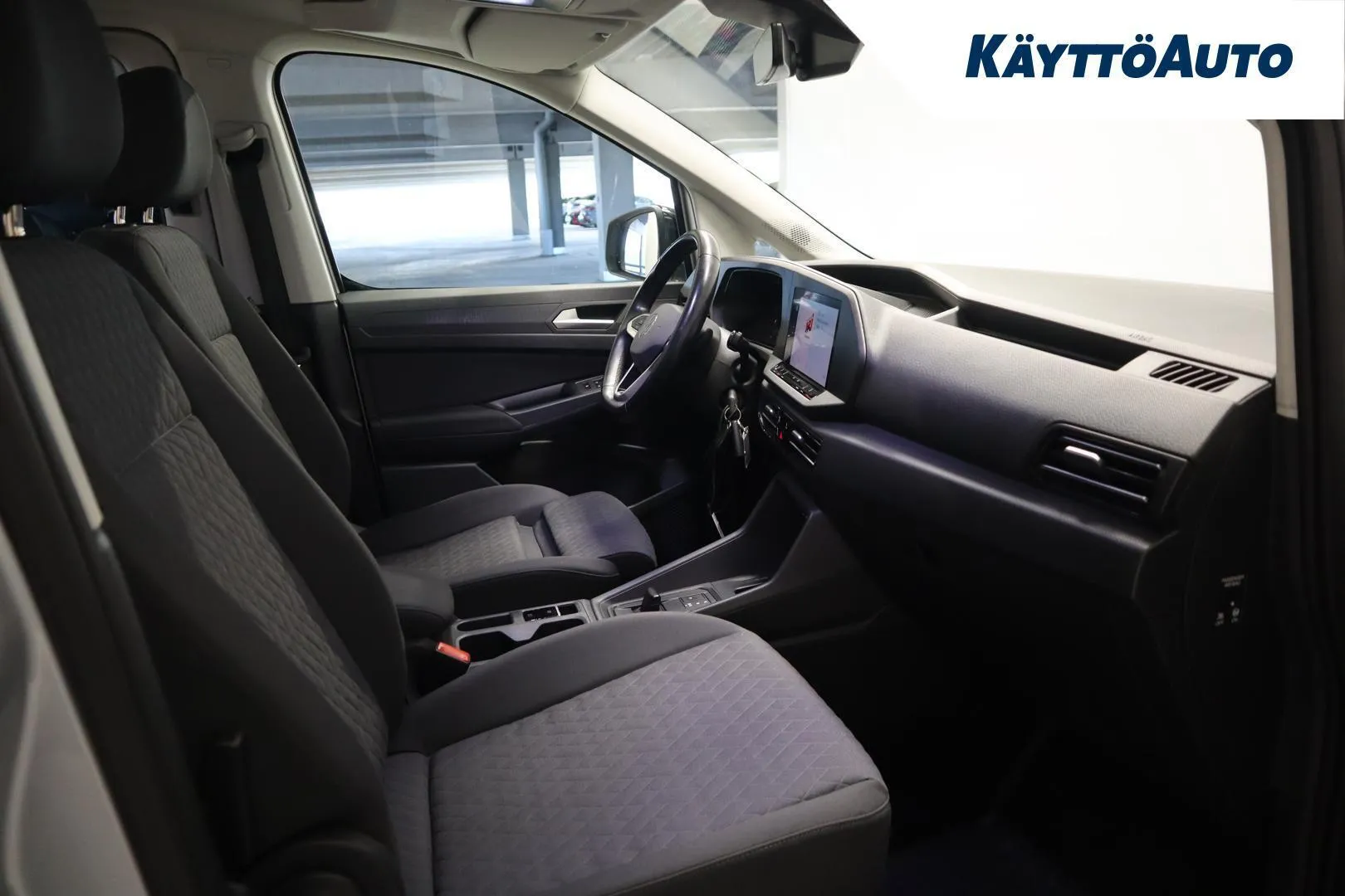 Volkswagen Caddy OZX-282 carousel image