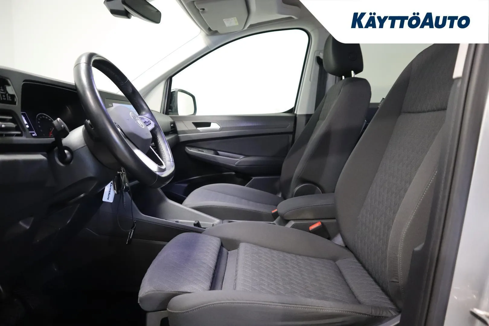 Volkswagen Caddy OZX-282 carousel image