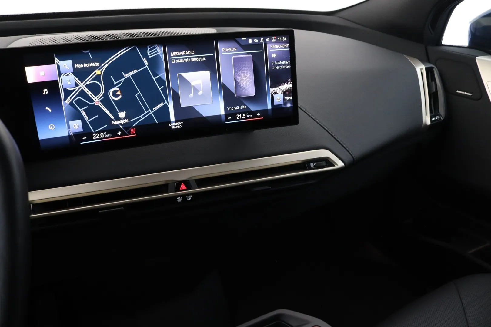 BMW iX FPB-670 carousel image