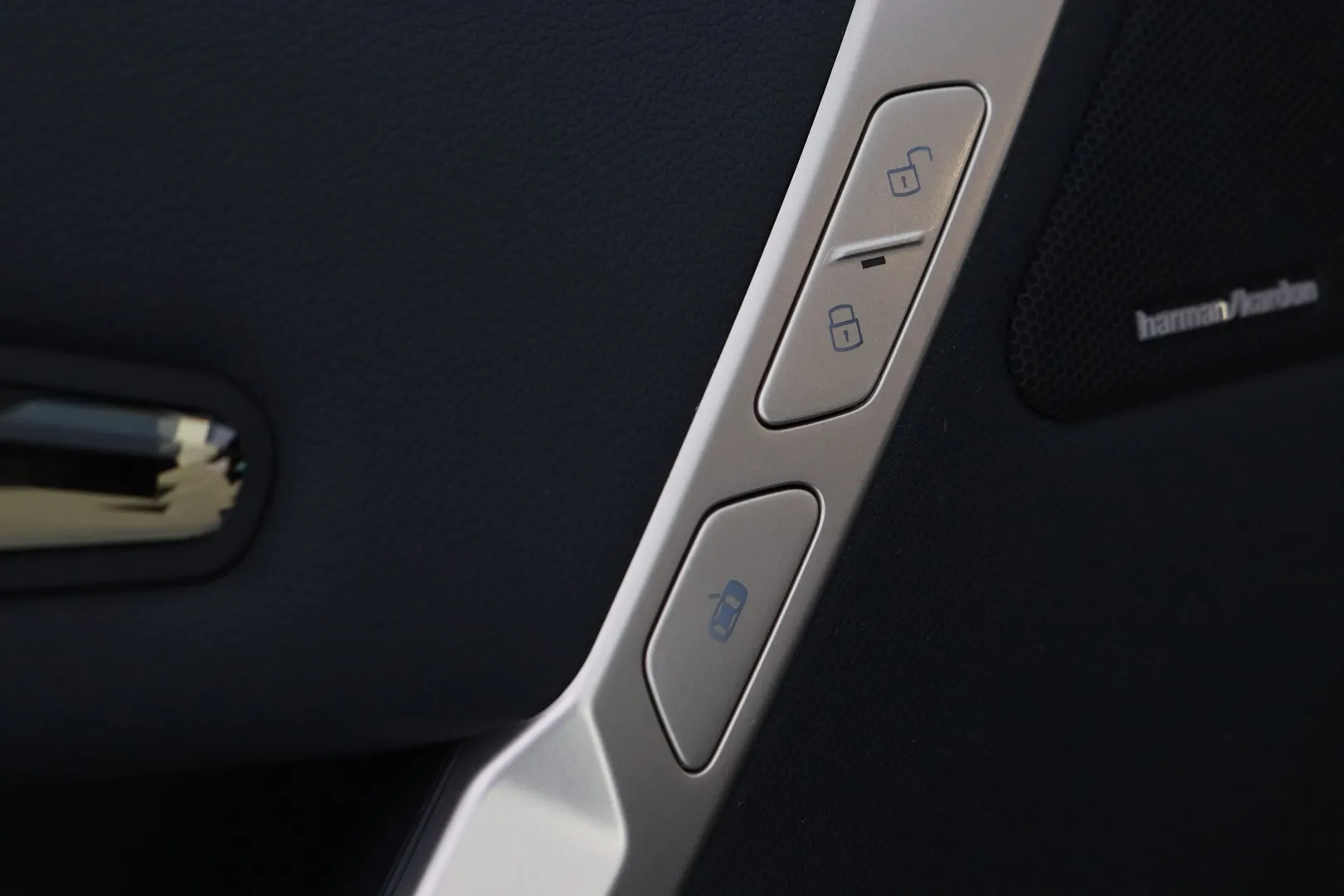 BMW iX FPB-670 carousel image