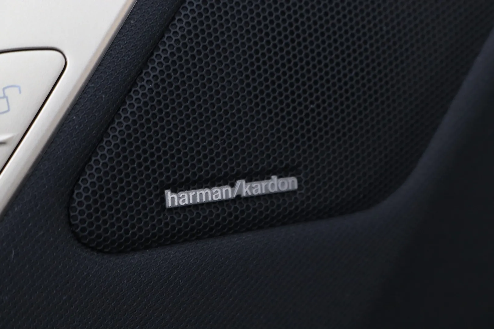 BMW iX FPB-670 carousel image