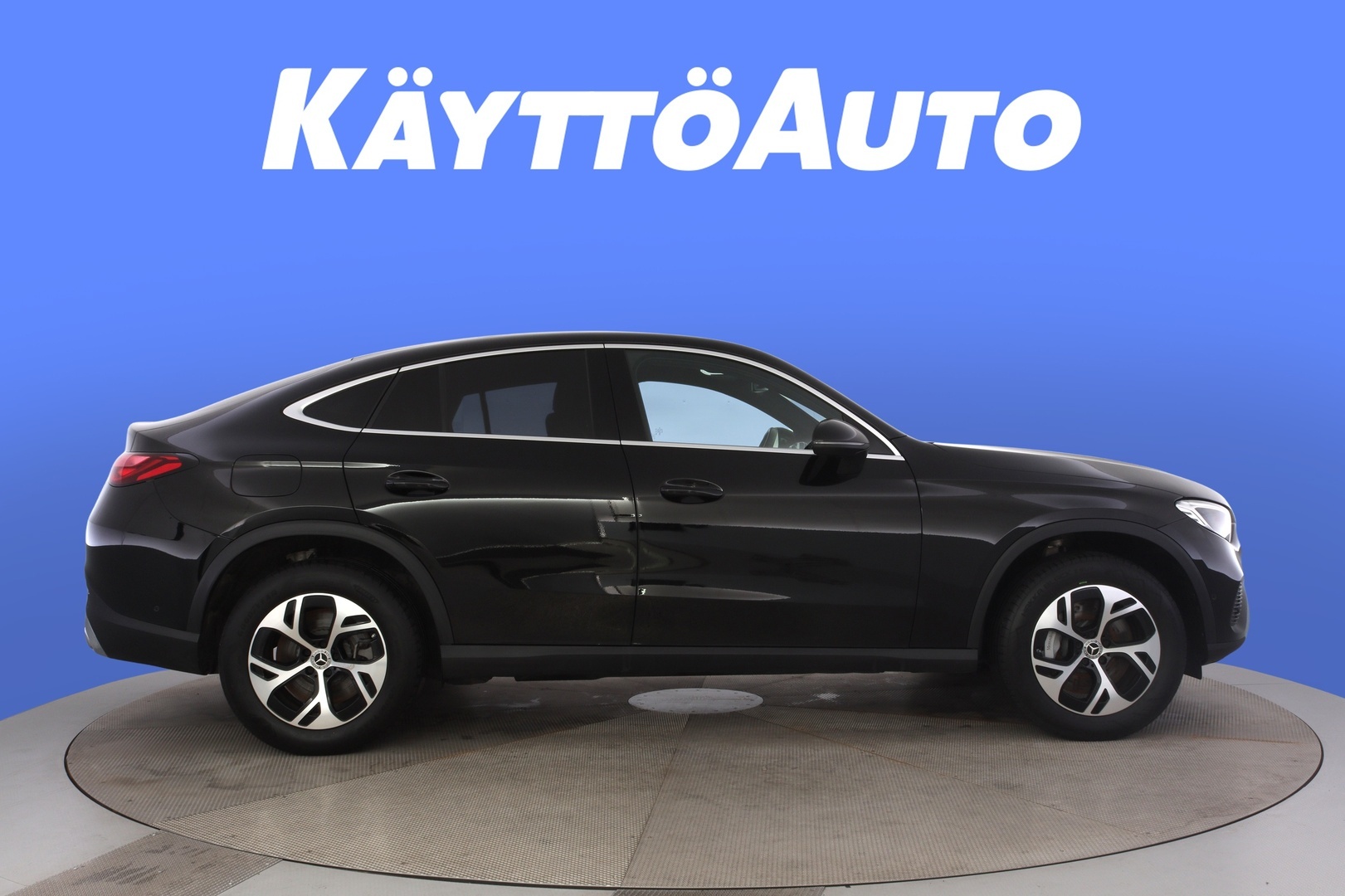 Mercedes-Benz GLC 300 e 4MATIC A Coupé 2023, kuva 6/36