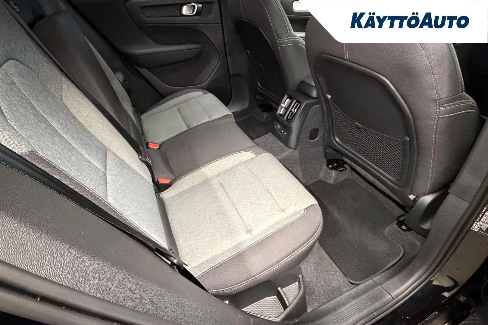 Volvo XC40 SPO-789 carousel image
