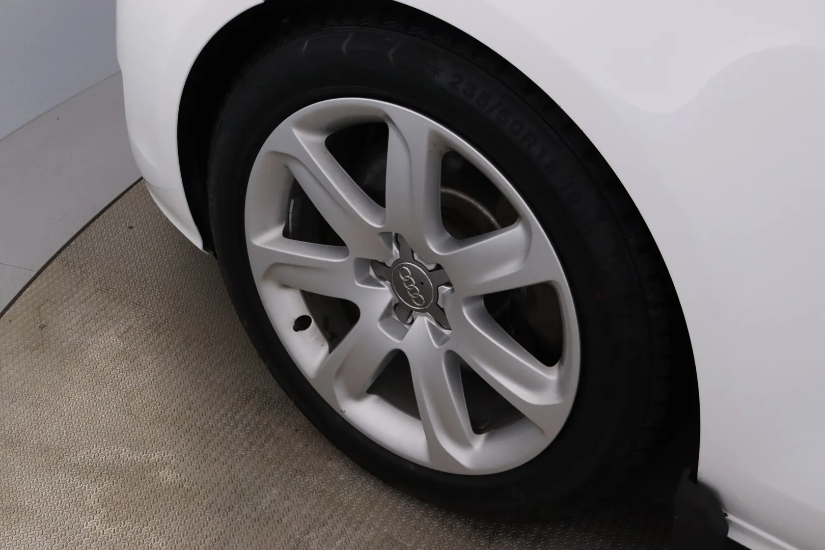 Audi A7 XRY-753 carousel image