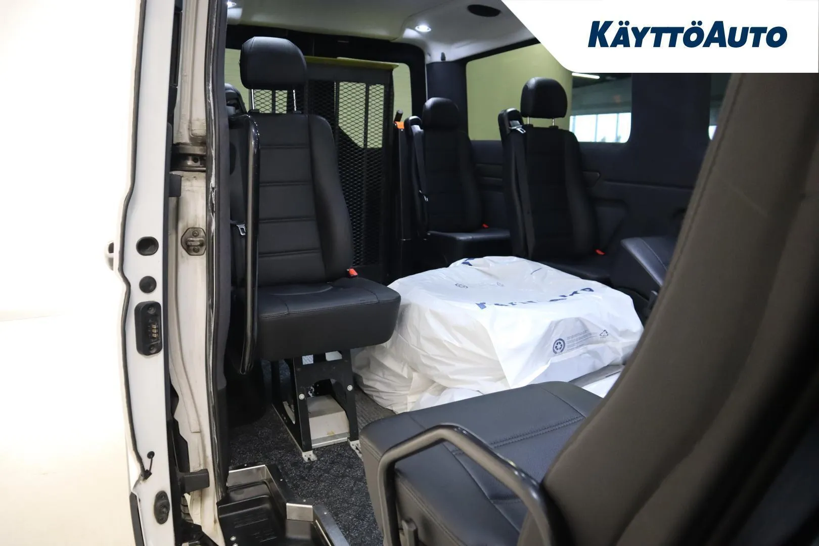 Volkswagen Crafter EUV-113 carousel image