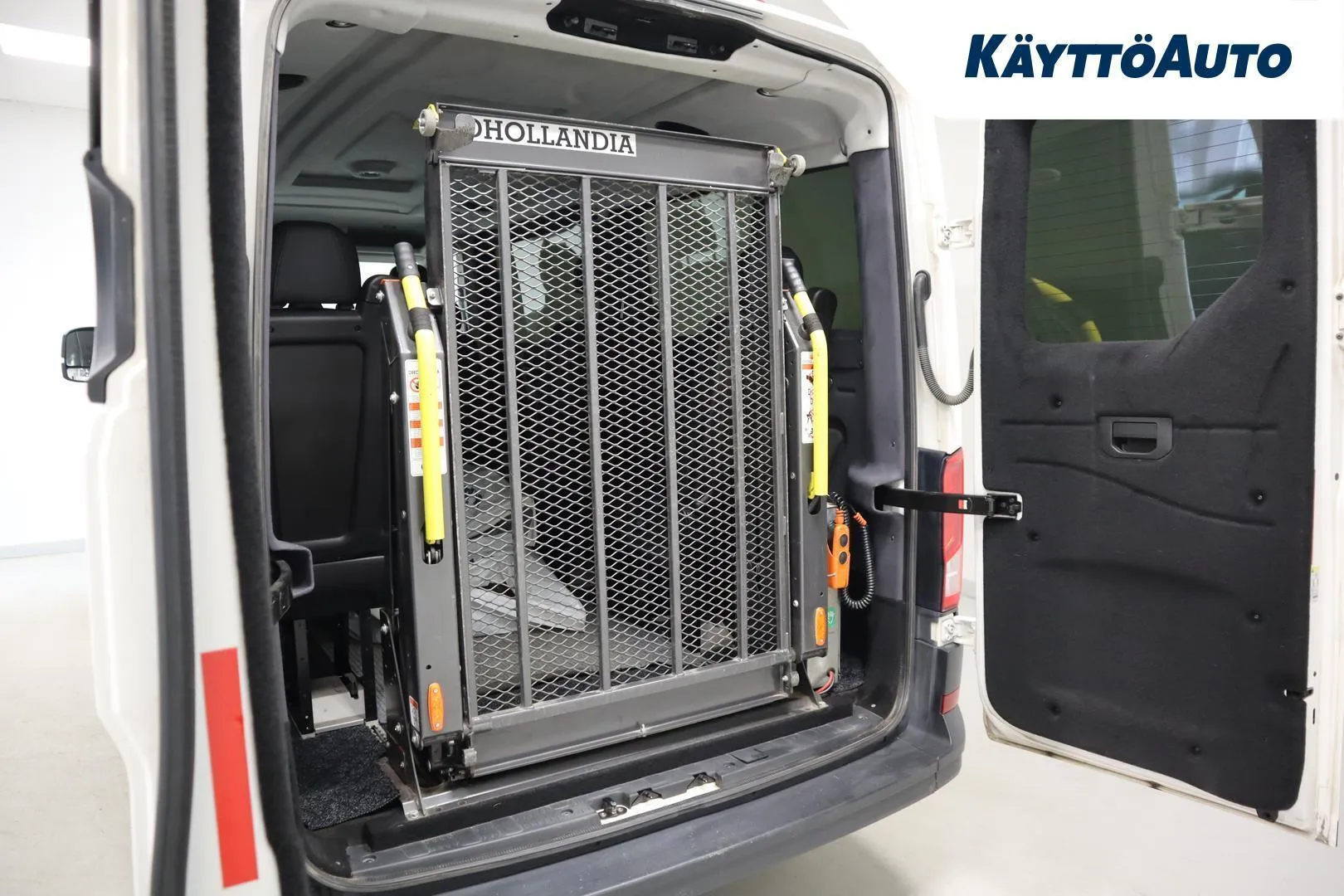 Volkswagen Crafter EUV-113 carousel image