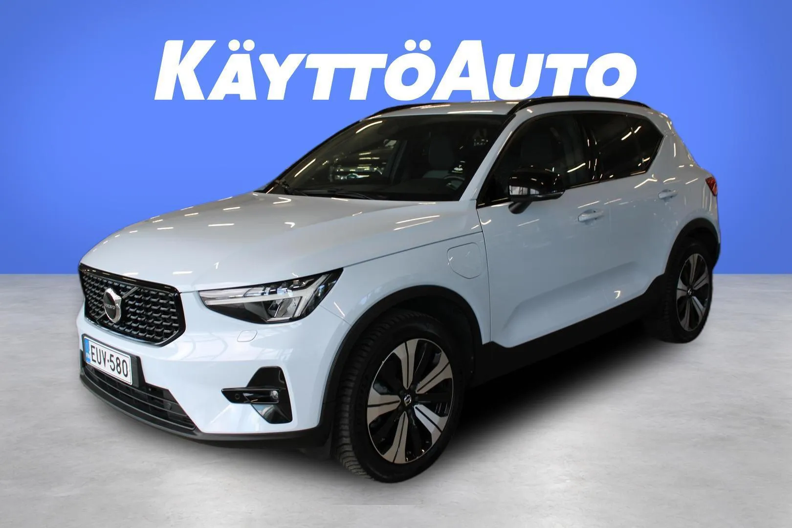 Volvo XC40 EUV-580 carousel image