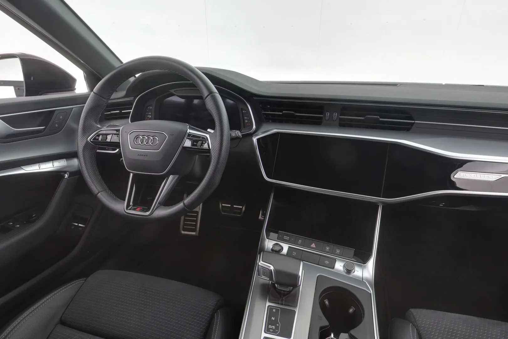 Audi A6 FRM-237 carousel image