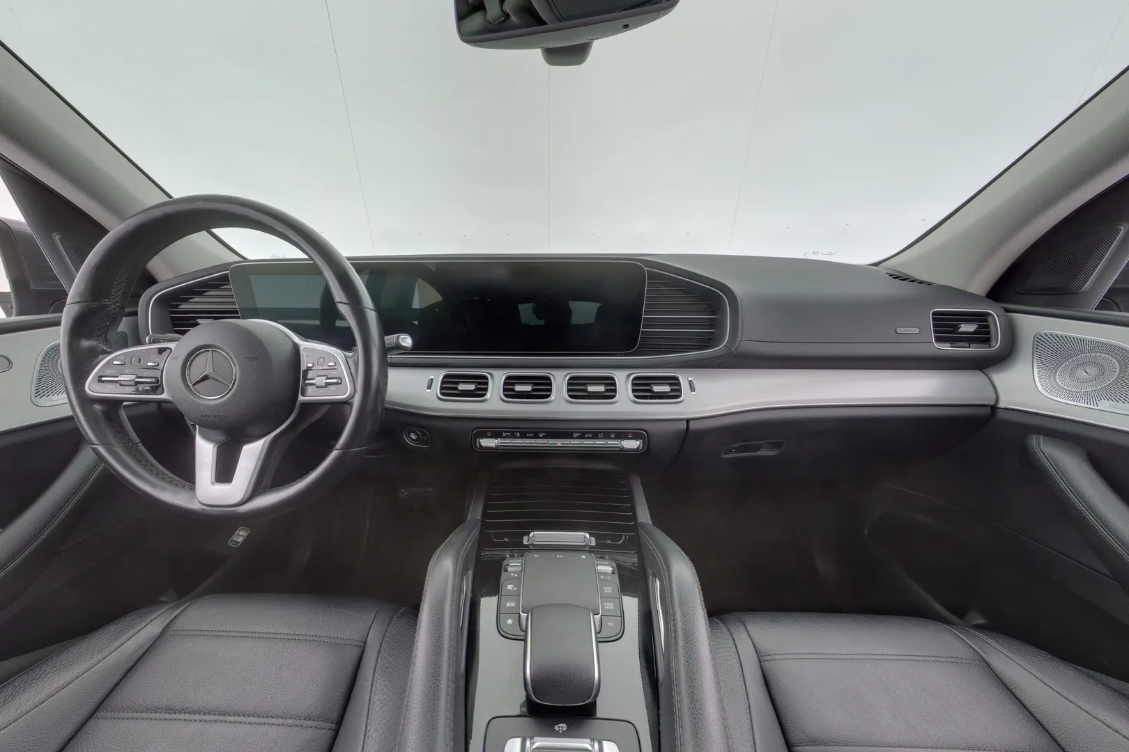 Mercedes-Benz GLS OXZ-315 carousel image