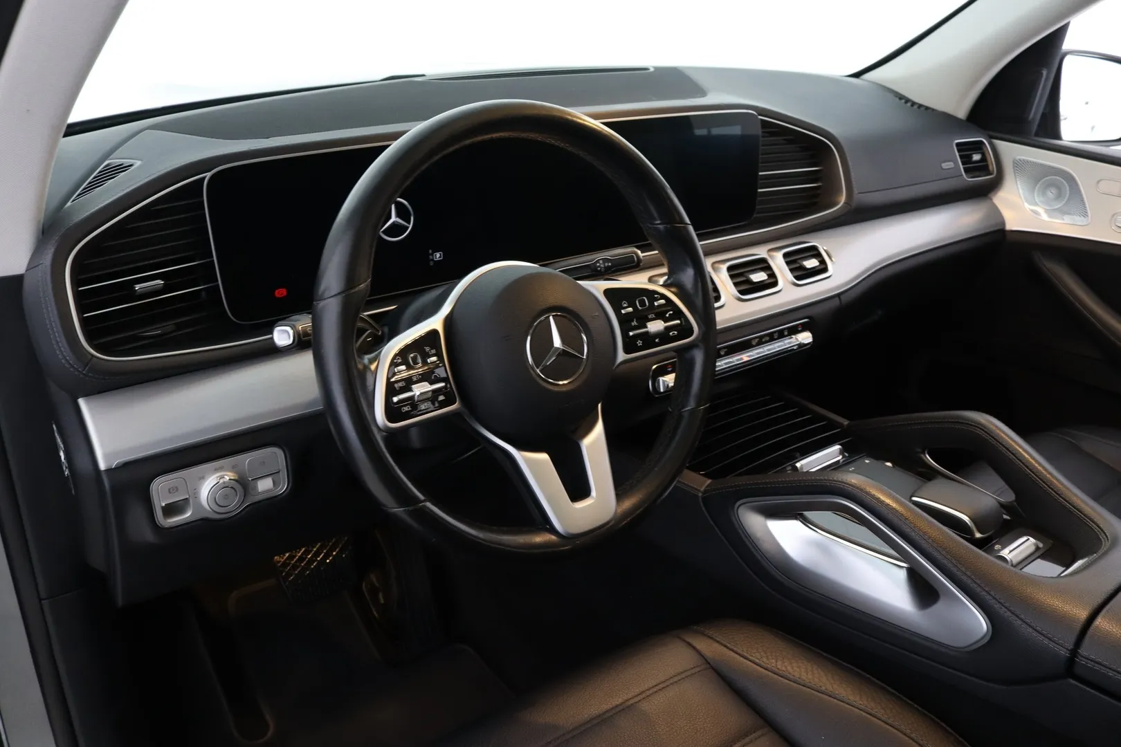 Mercedes-Benz GLS OXZ-315 carousel image