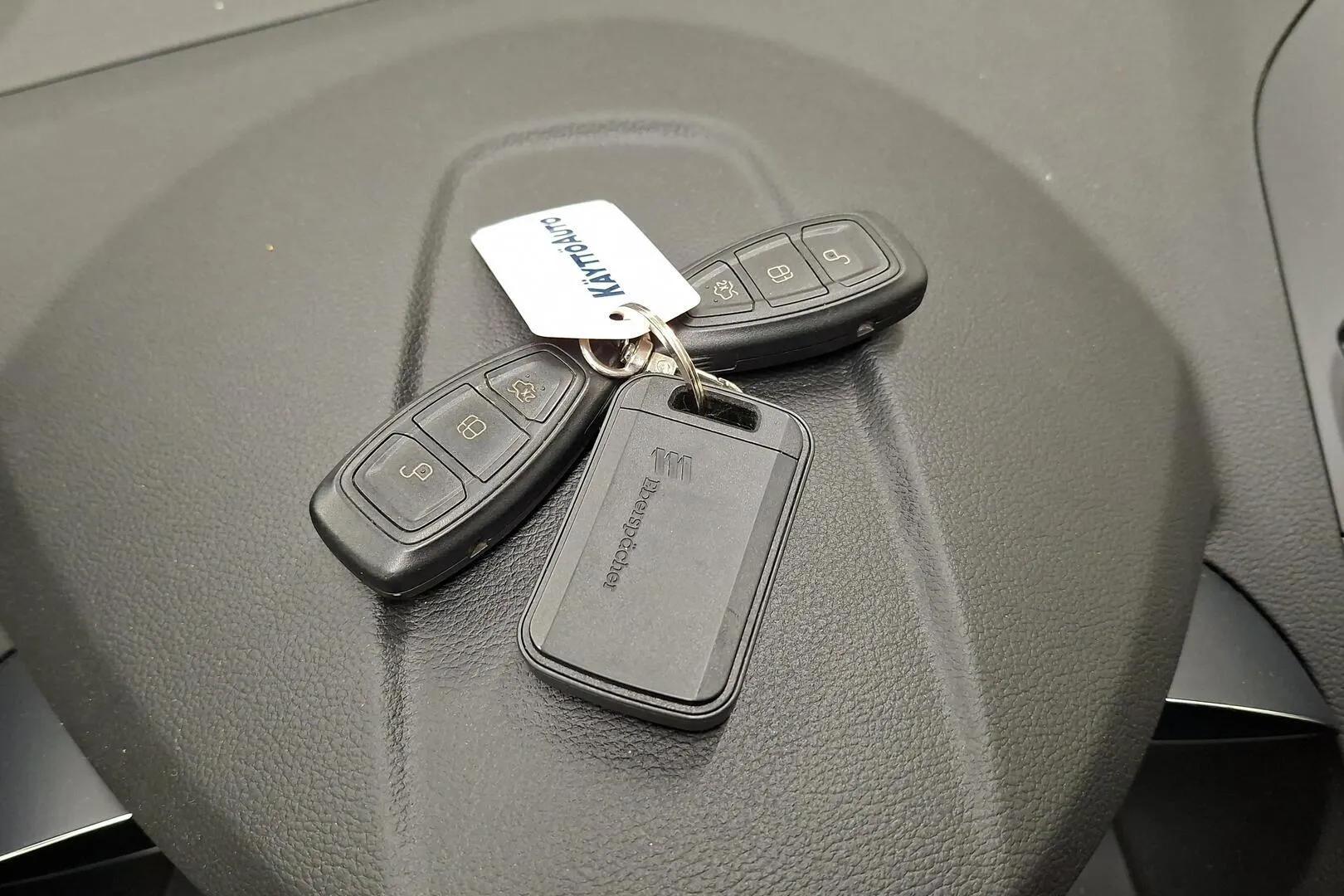 Ford Kuga INV-863 carousel image