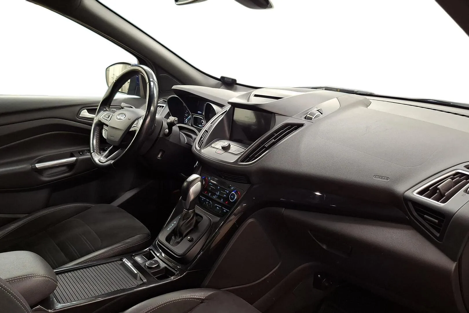 Ford Kuga INV-863 carousel image
