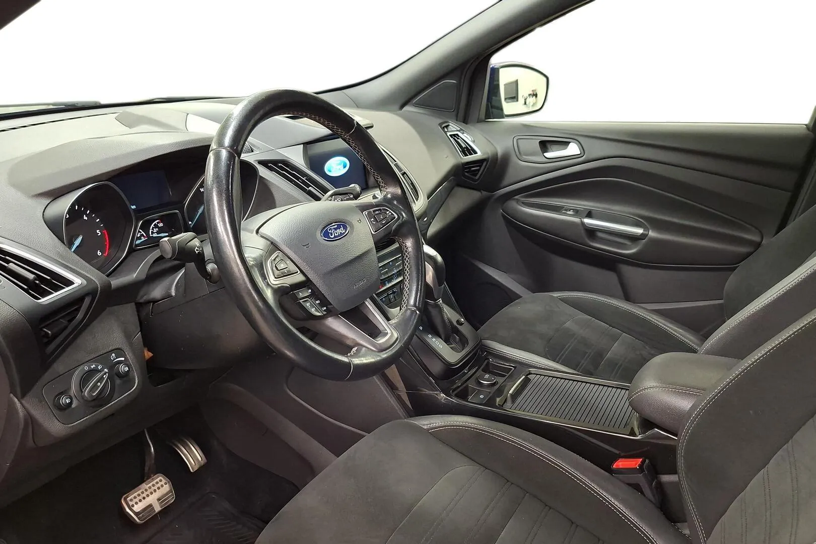 Ford Kuga INV-863 carousel image