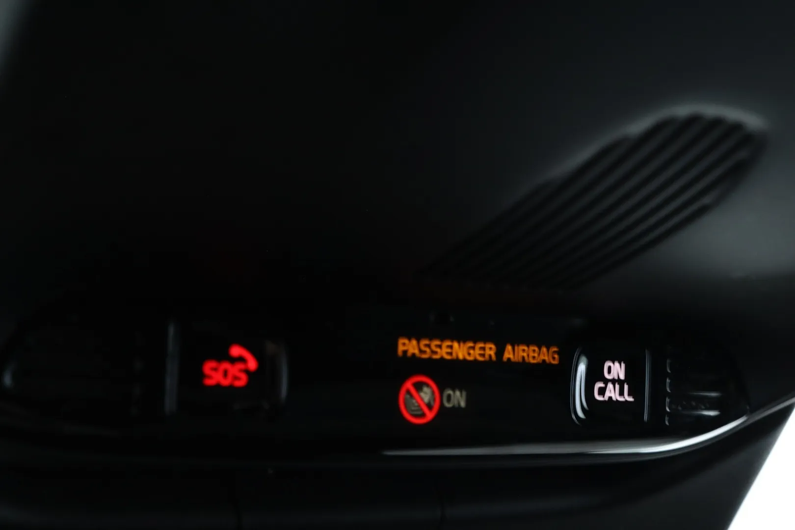 Volvo V60 OXU-881 carousel image