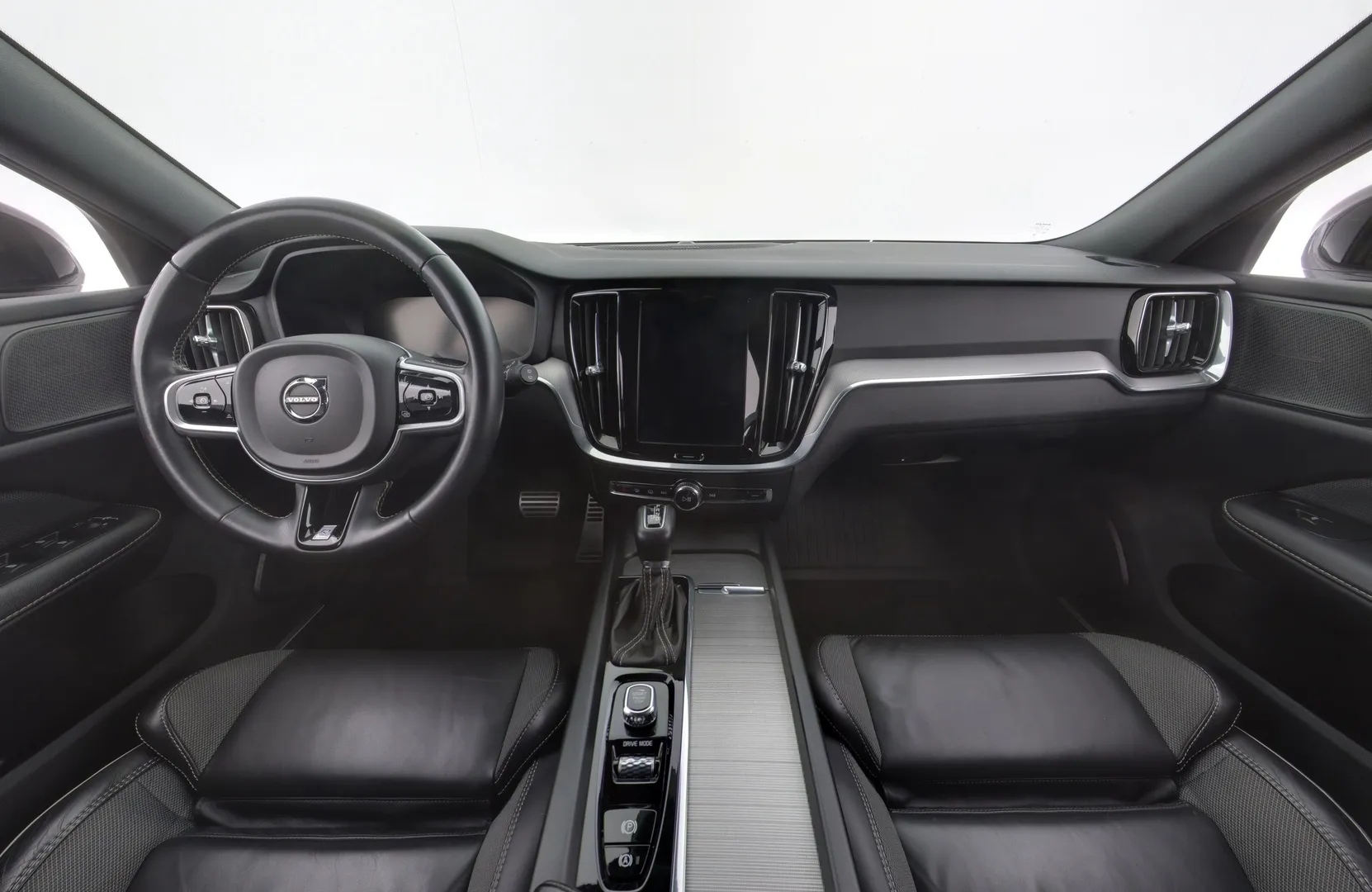 Volvo V60 OXU-881 carousel image