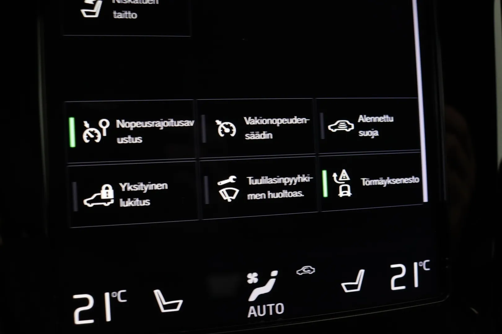 Volvo V60 OXU-881 carousel image