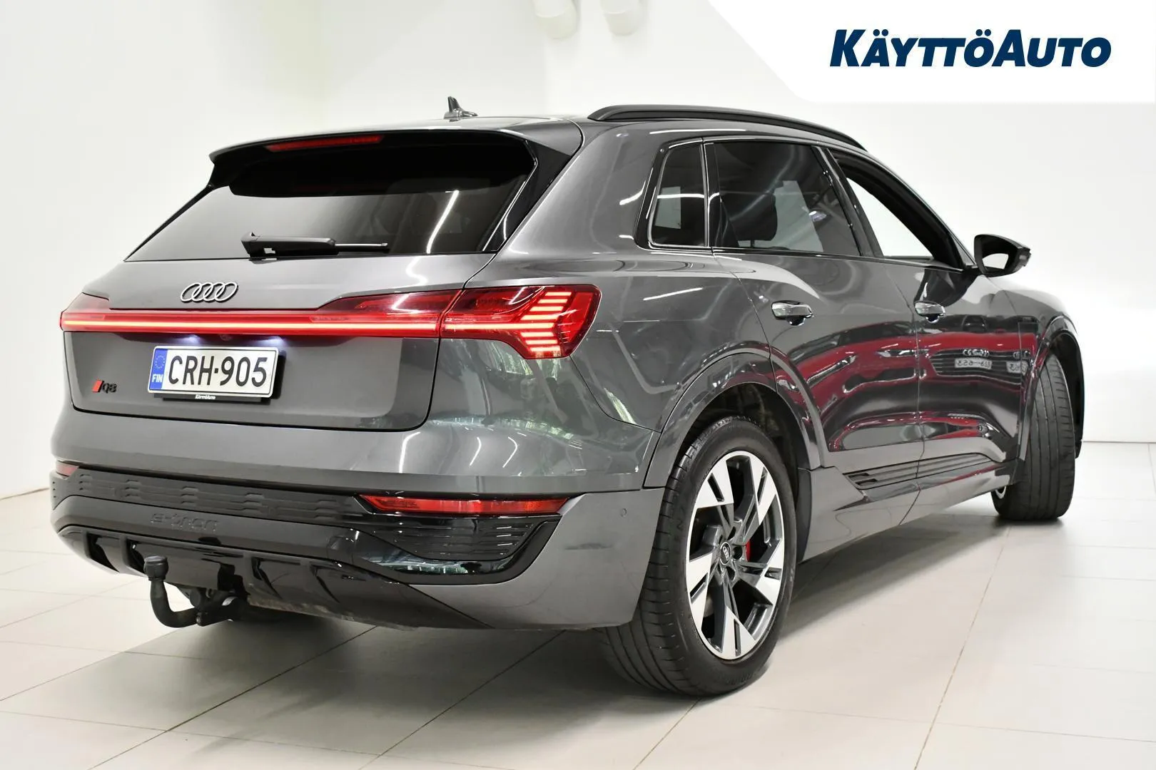 Audi Q8 e-tron CRH-905 carousel image