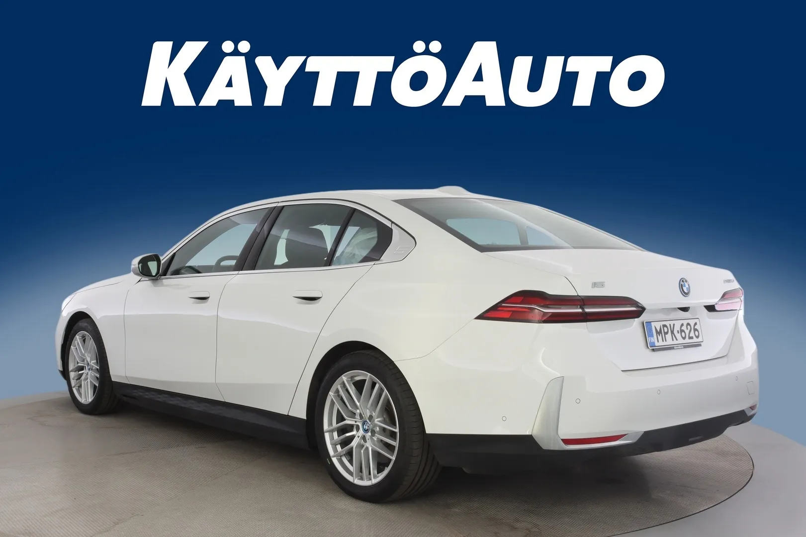 BMW i5 MPK-626 carousel image