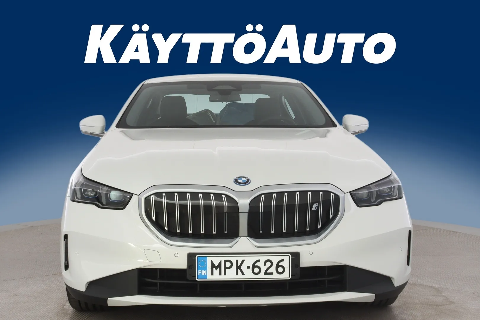 BMW i5 MPK-626 carousel image