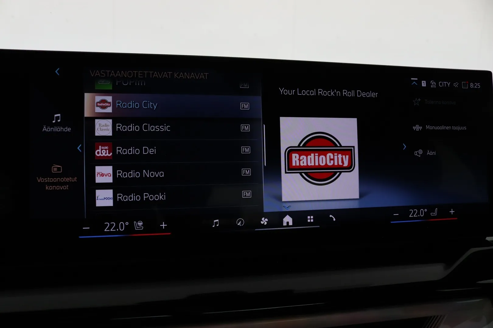 BMW i5 MPK-626 carousel image