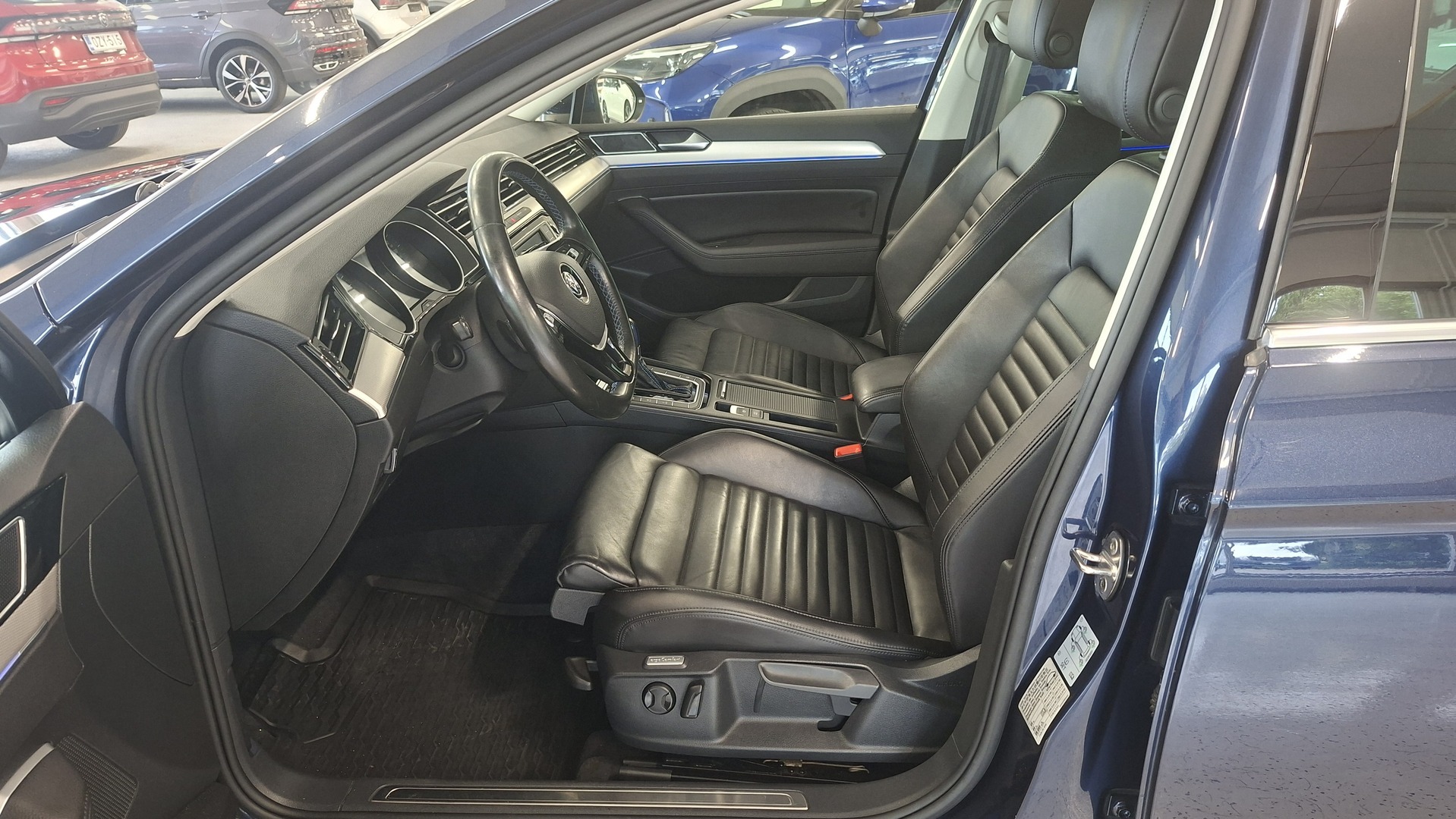 Volkswagen Passat 2016, kuva 7/13