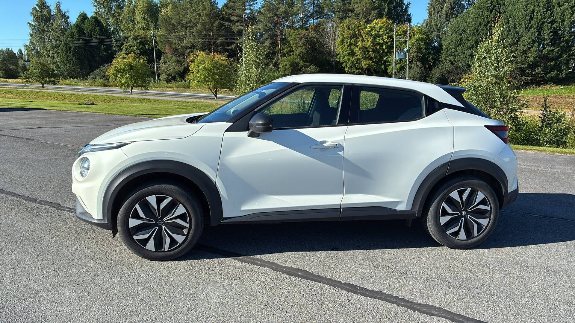 Nissan Juke DIG-T 117HP 7DCT Acenta 2021, kuva 2/7