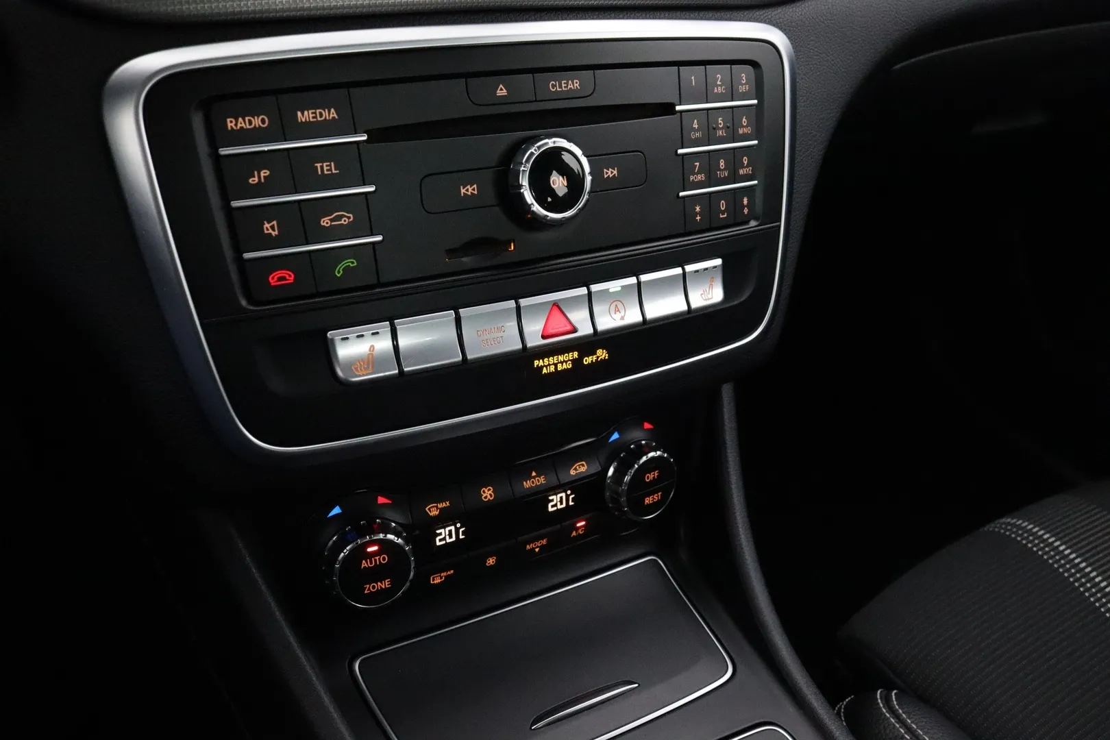 Mercedes-Benz CLA LOH-641 carousel image