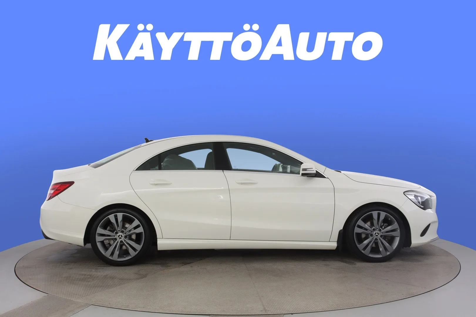 Mercedes-Benz CLA LOH-641 carousel image