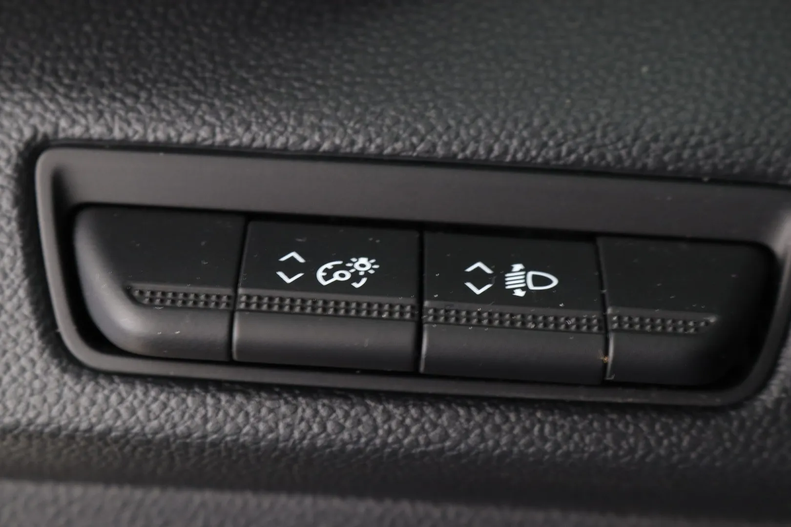 Renault Trafic MPO-248 carousel image