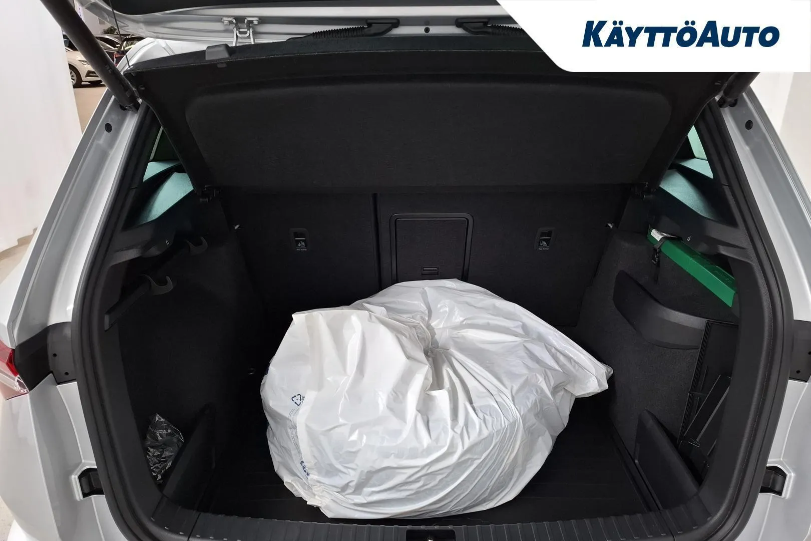Skoda Karoq RUZ-364 carousel image
