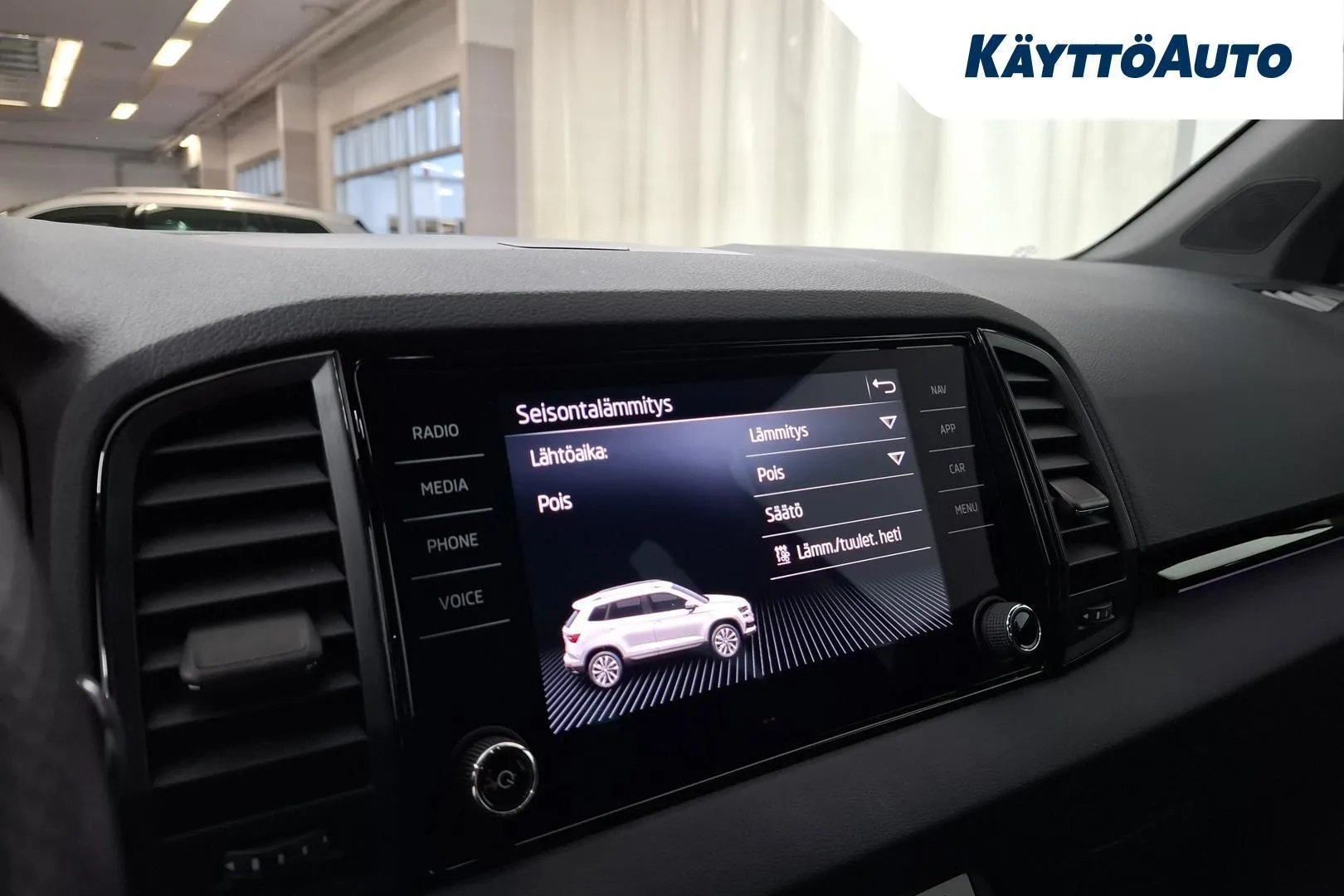 Skoda Karoq RUZ-364 carousel image