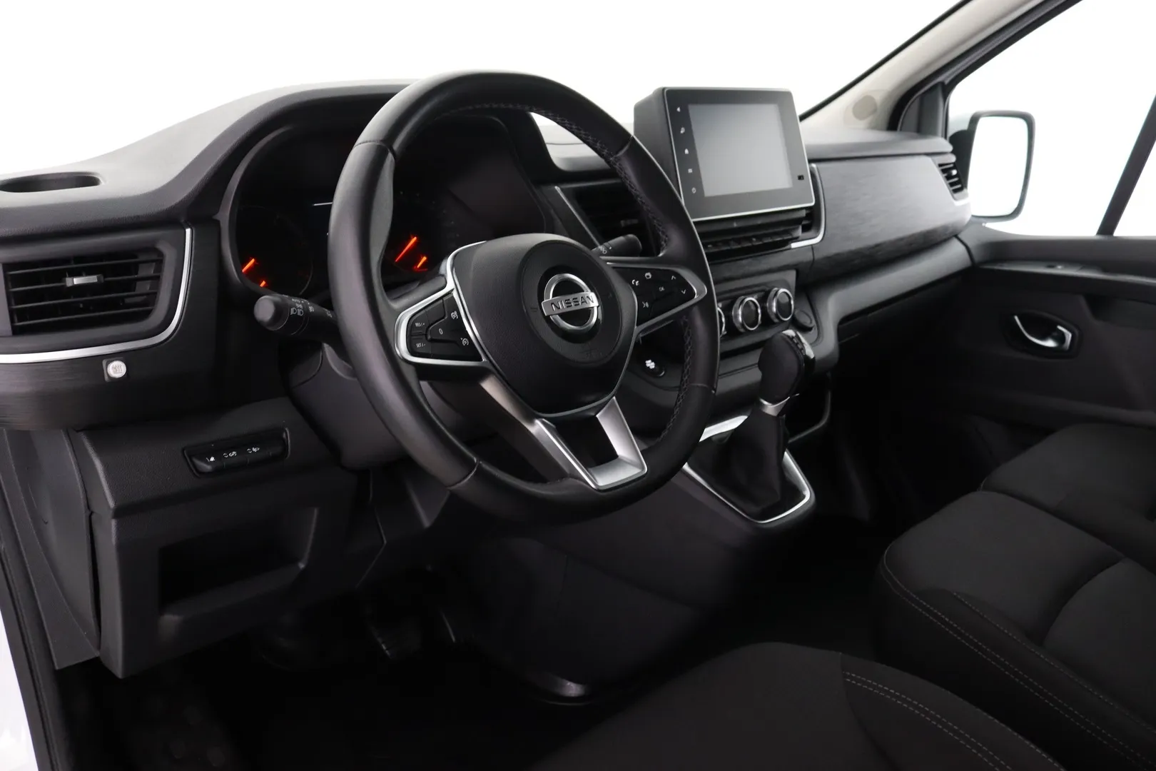 Nissan Primastar IRN-704 carousel image