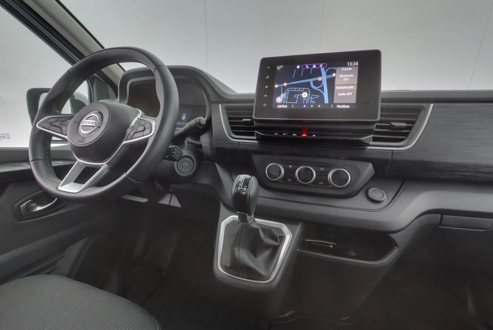 Nissan Primastar IRN-704 carousel image