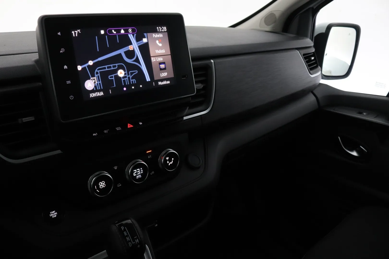 Nissan Primastar IRN-704 carousel image
