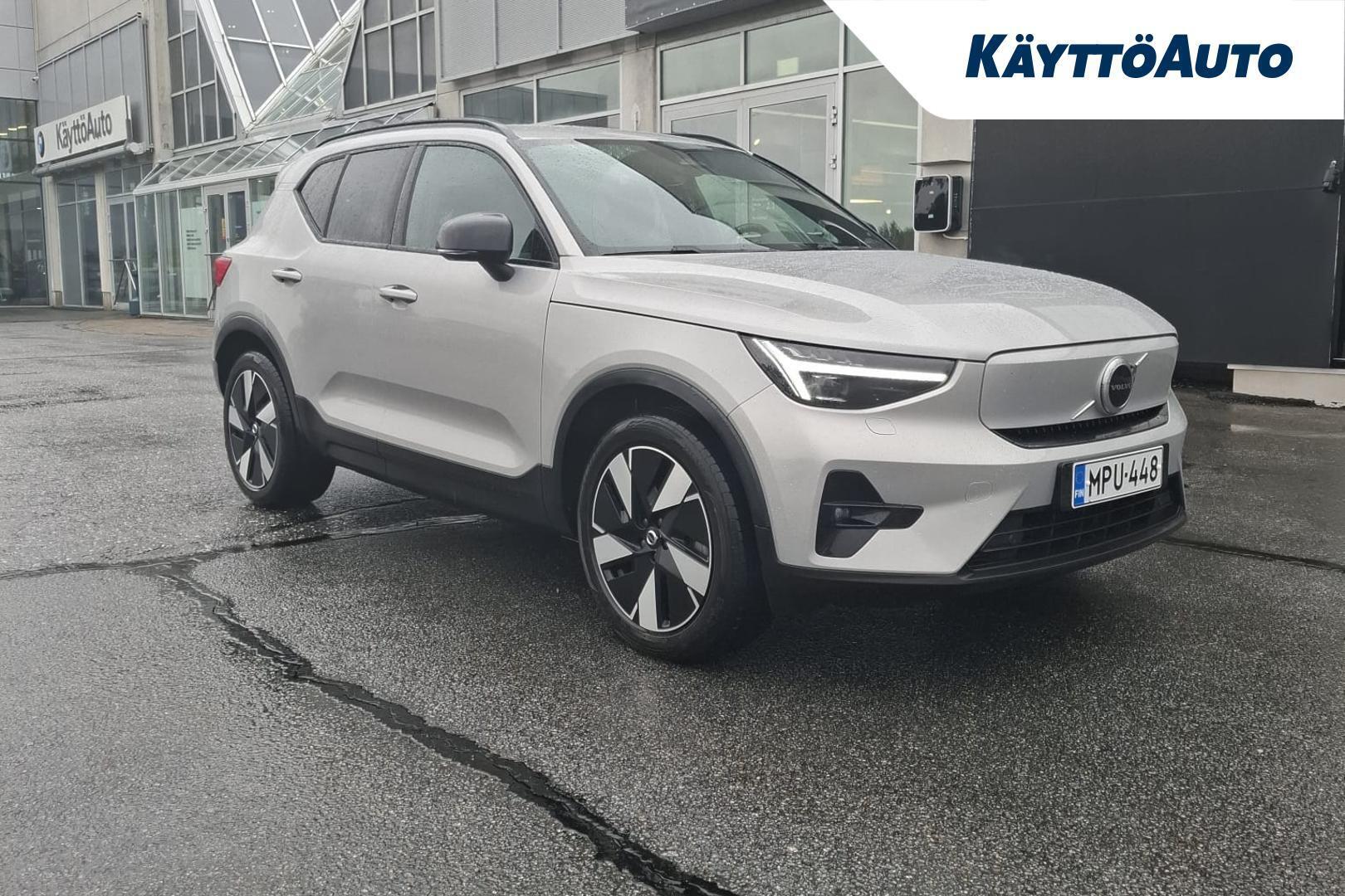 Volvo XC40 2024, photo 3/11