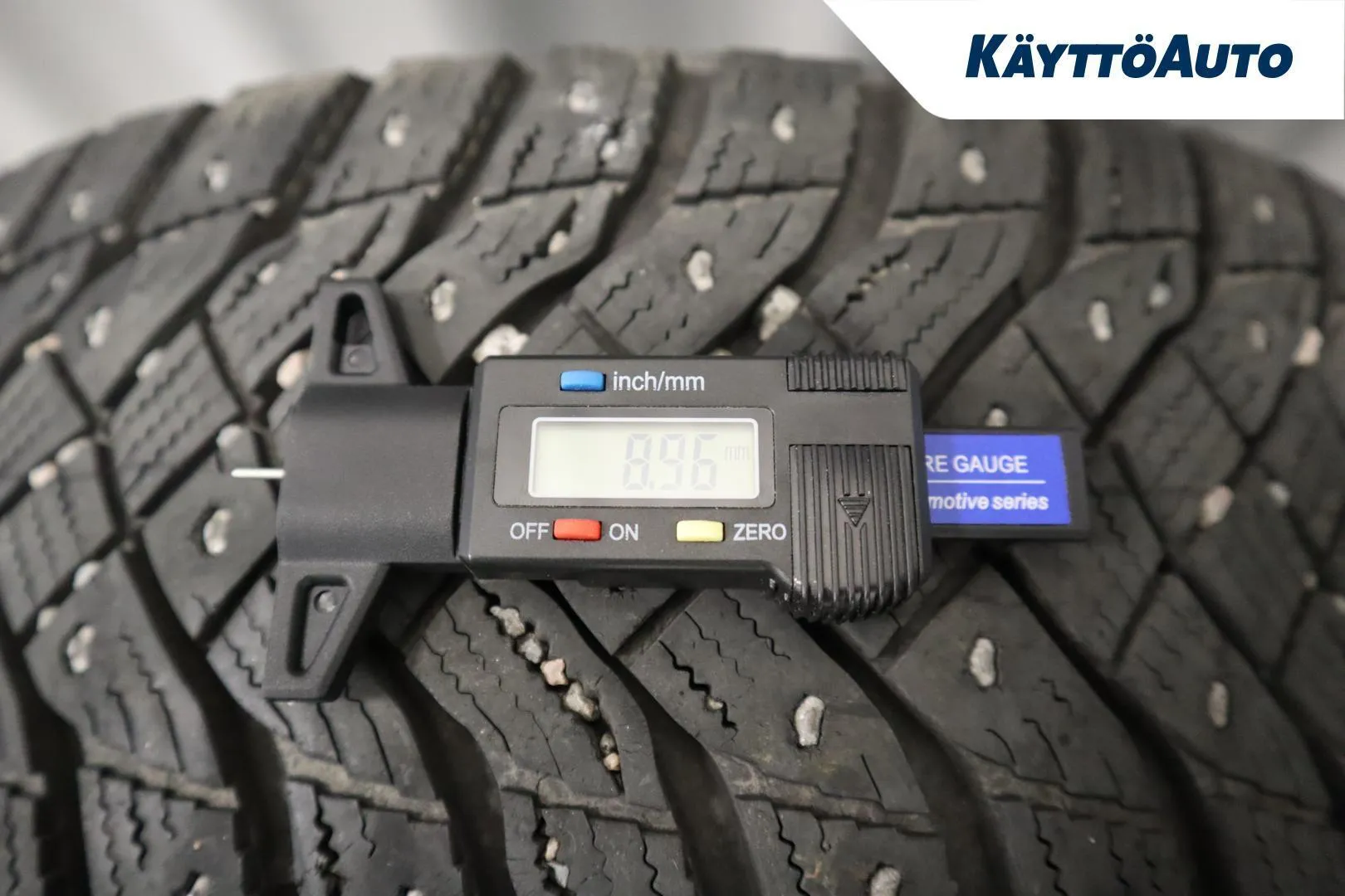 Kia Rio IYY-678 carousel image