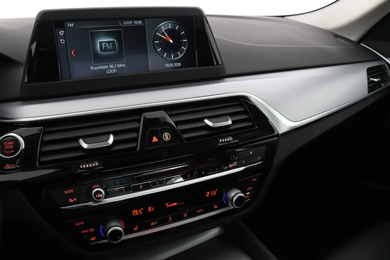 BMW 520 LOK-309 carousel image
