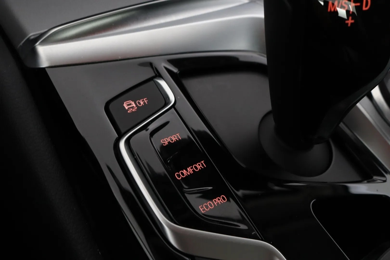 BMW 520 LOK-309 carousel image
