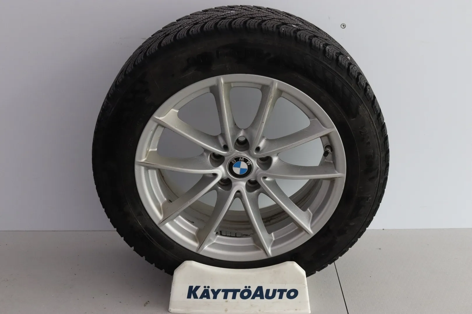 BMW 520 LOK-309 carousel image