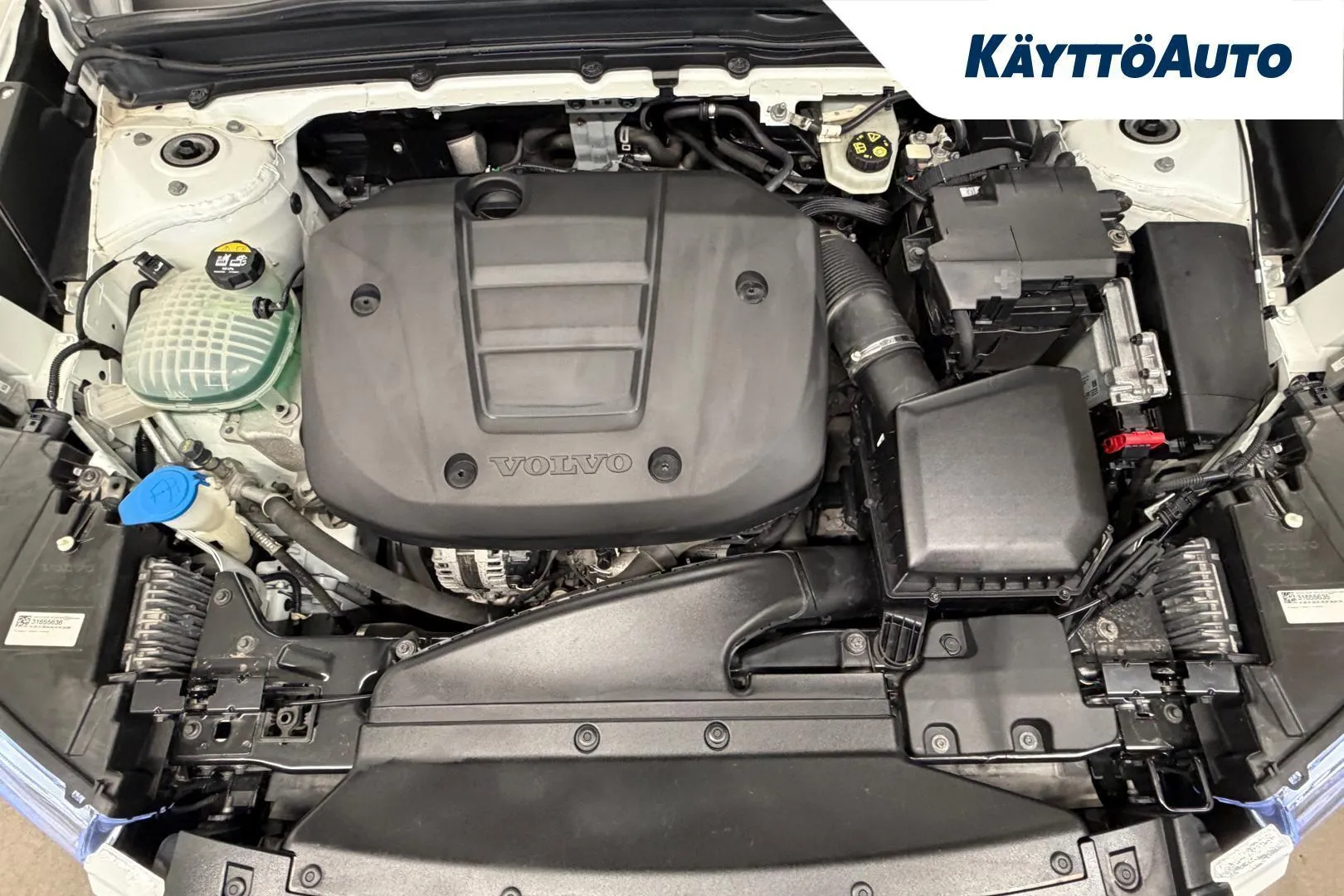 Volvo XC40 ZNH-704 carousel image