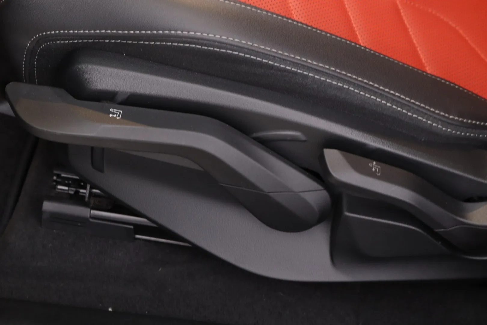BMW X1 RVX-118 carousel image