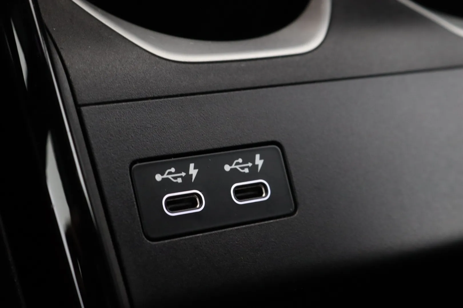 BMW X1 RVX-118 carousel image