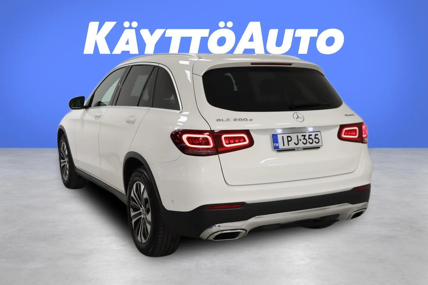 Mercedes-Benz GLC IPJ-355 carousel image