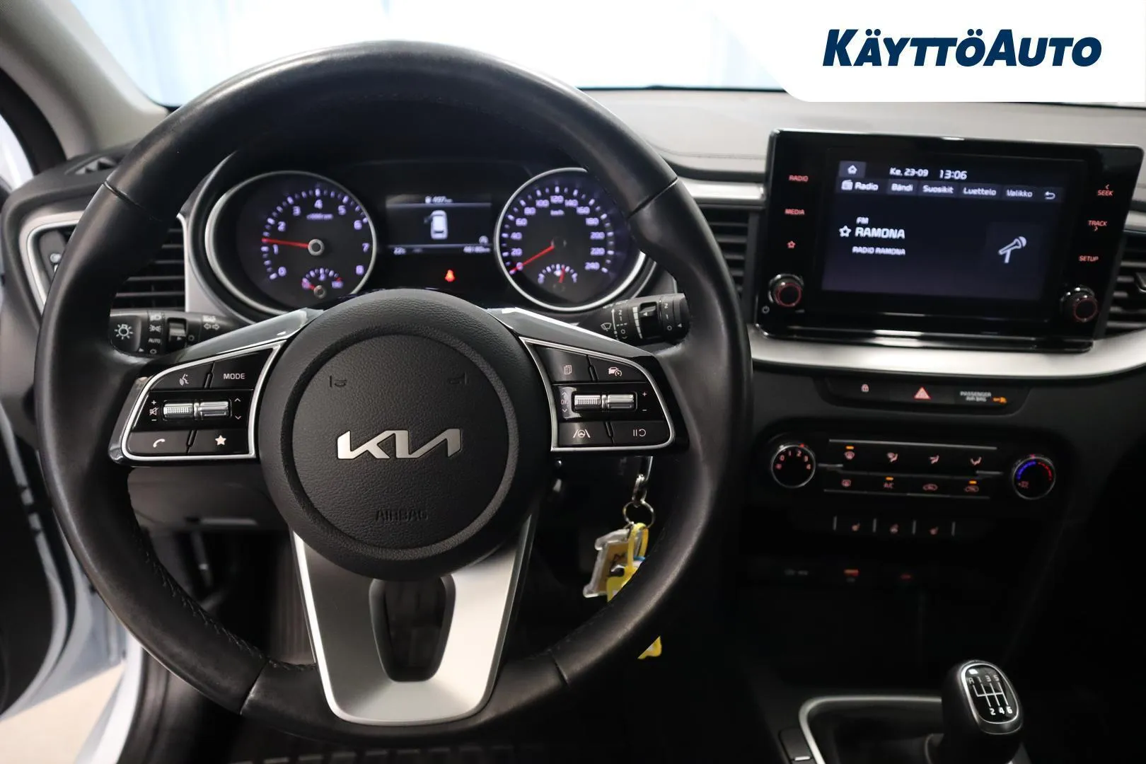 Kia Ceed MPK-538 carousel image