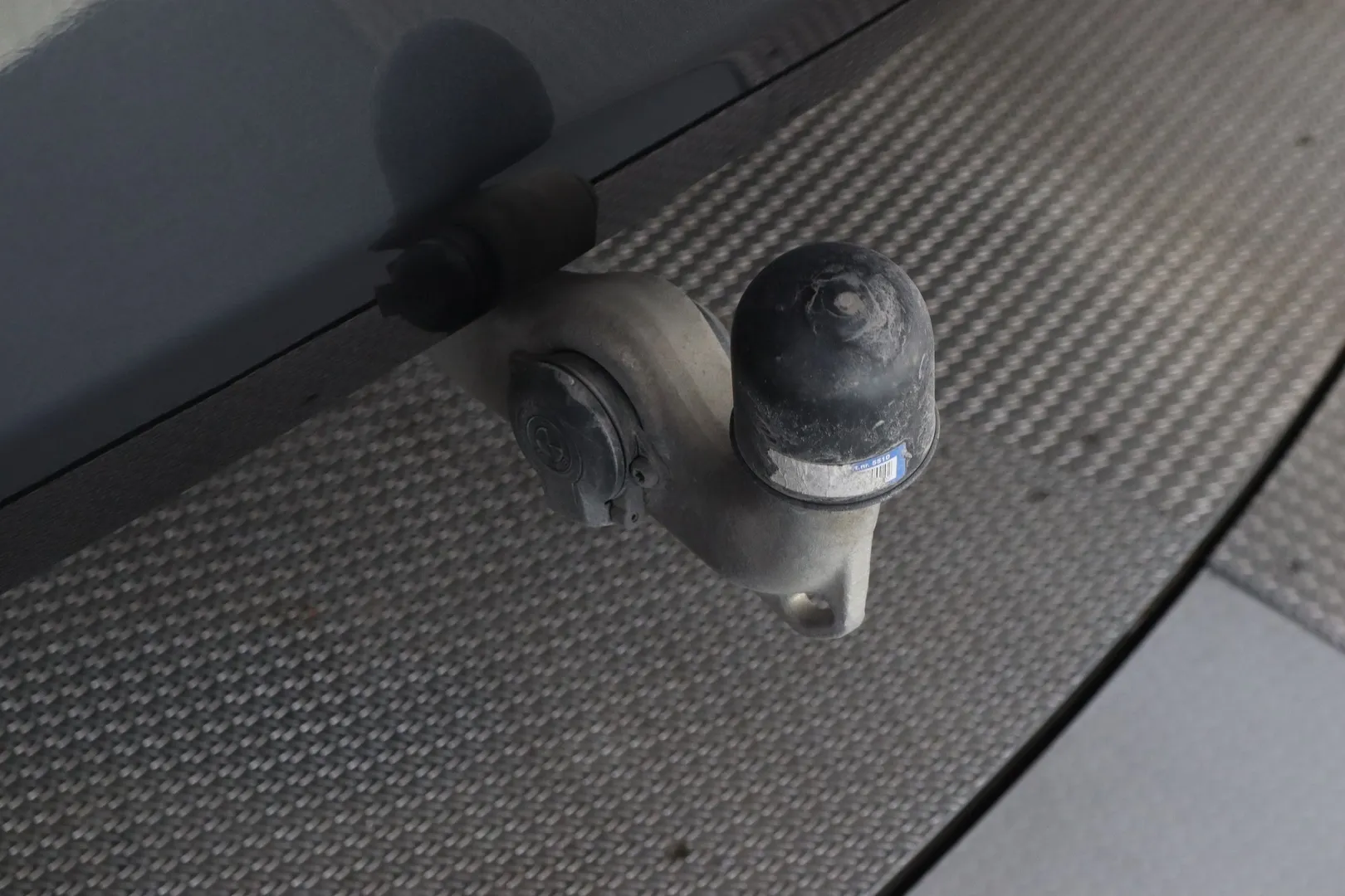 BMW iX NNM-583 carousel image