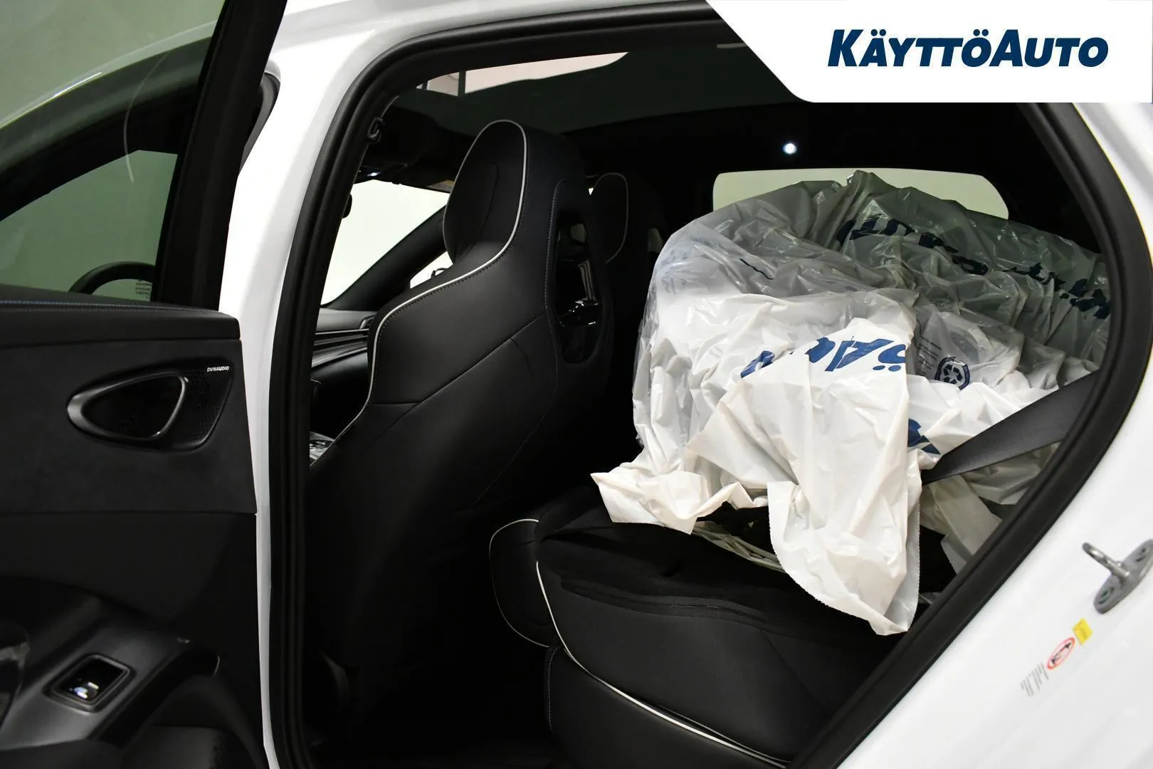 BYD Seal XSO-892 carousel image