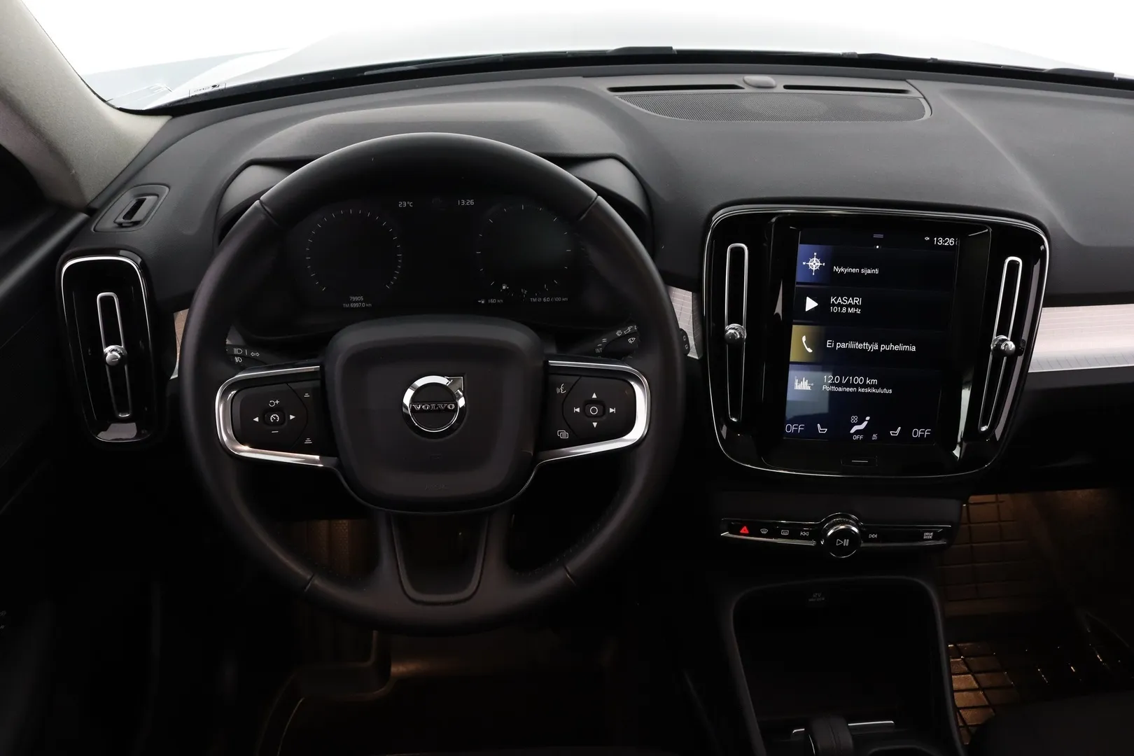 Volvo XC40 IOO-231 carousel image